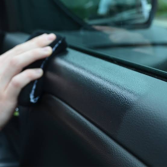 Dashboard & Interior Polish - Dressing - AUTOGUYS